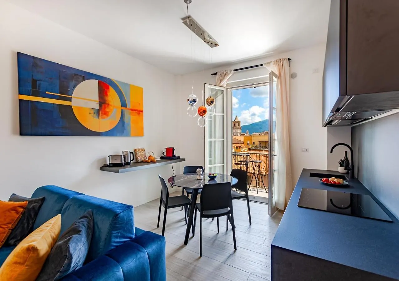 Tower View Luxury Apartment On The River Pisa 0*,  Italy