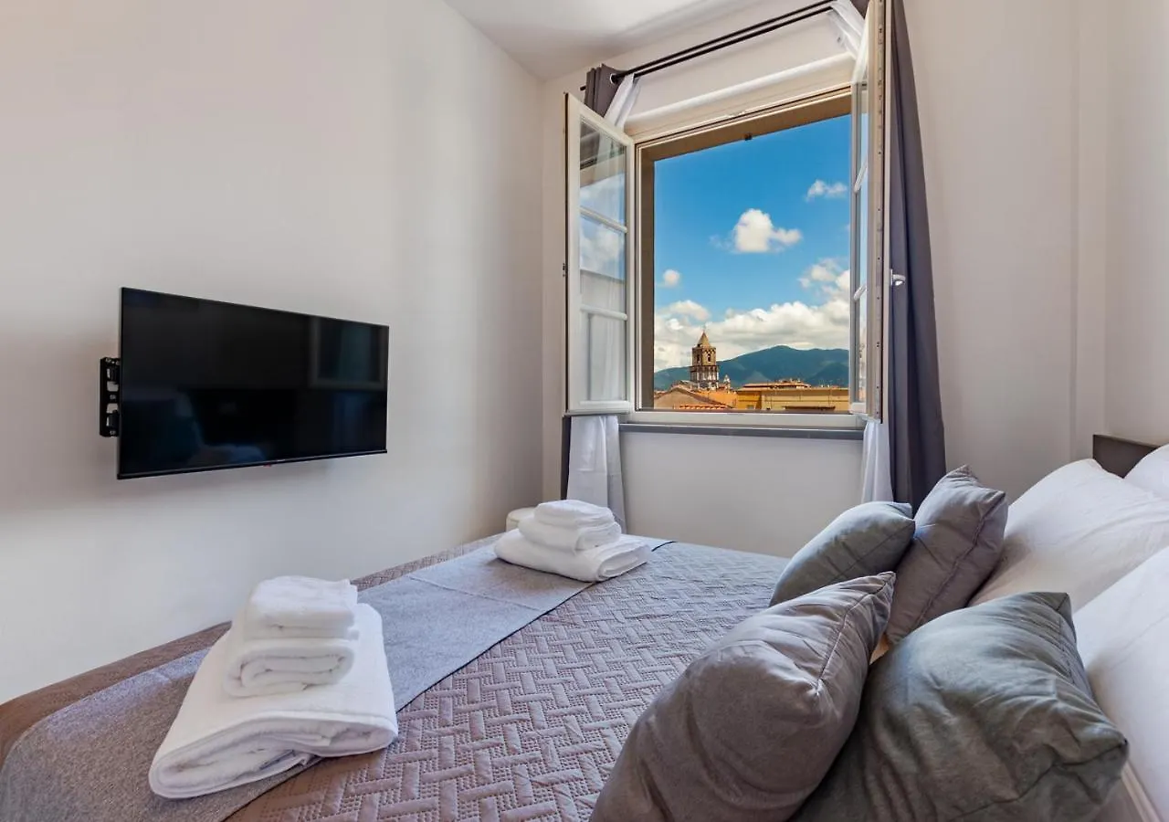 Tower View Luxury Apartment On The River Pisa 0*,